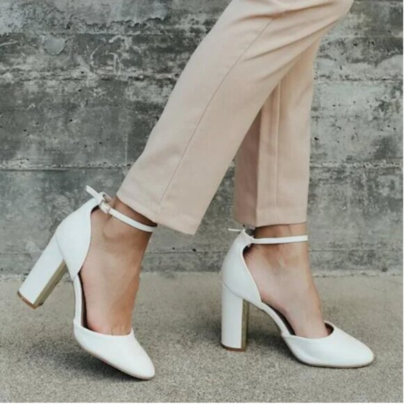 Lulus Laura Off White Ankle Strap Heels - Size 8.5 - Picture 1 of 1